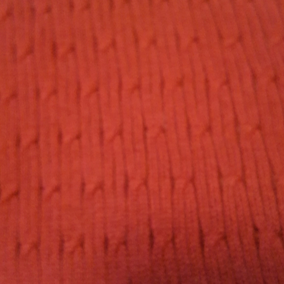 Classic red long sleeved acrylic cotton sweater - Picture 4 of 5